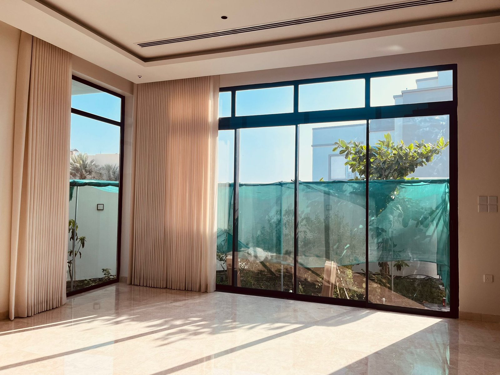 Projects Floor to Ceiling Glass Curtain Installation